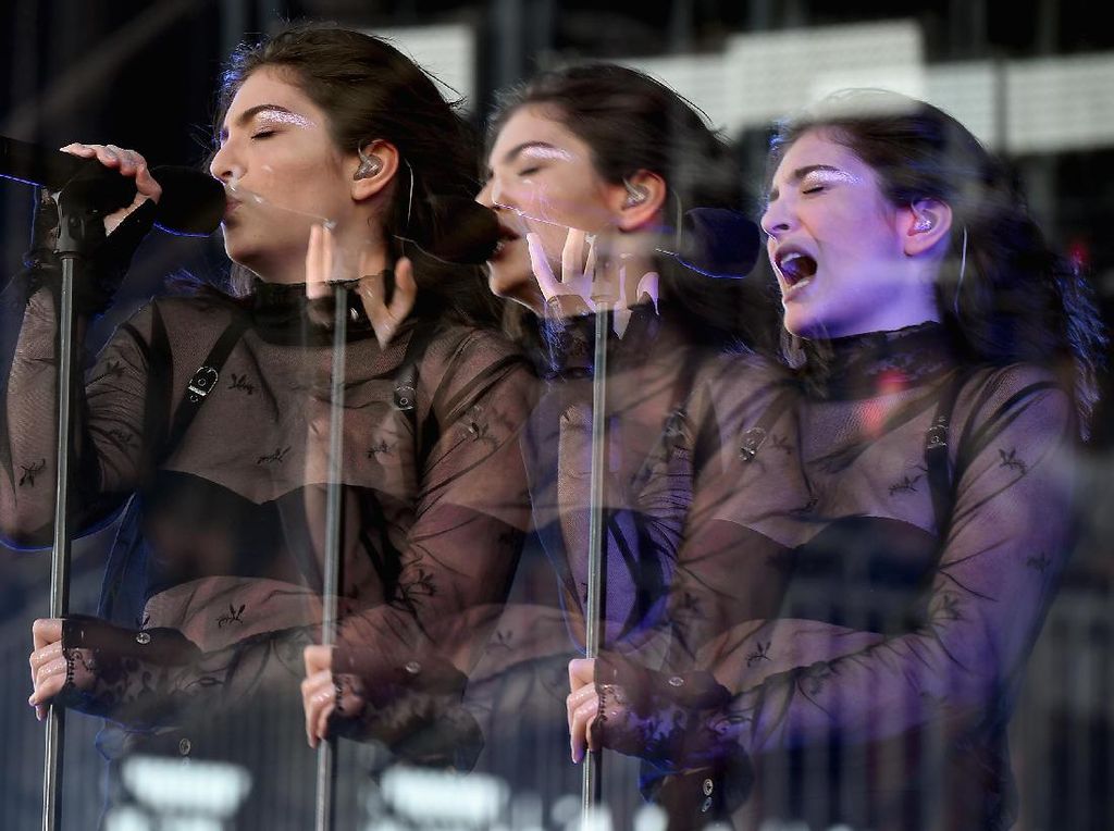 Lorde Muncul setelah Tuduhan Grammys So Male