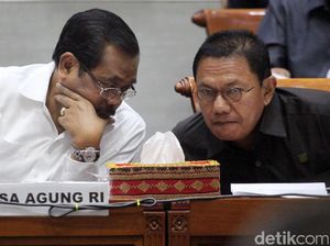 Jaksa Agung: Hary Tanoe Akan Diperiksa Lagi, Berkas Masih Dievaluasi Jaksa Agung: Hary Tanoe Akan Diperiksa Lagi, Berkas Masih Dievaluasi