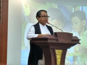 Menteri Anak Tak Setuju Pelaku Bullying Dikeluarkan dari Sekolah Menteri Anak Tak Setuju Pelaku Bullying Dikeluarkan dari Sekolah