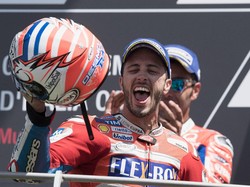 Hari yang Aneh untuk Dovizioso: Sempat Sakit dan Badan Lemas, tapi Juara