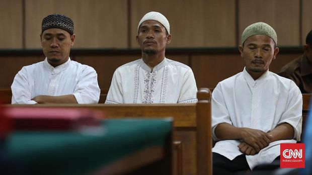 Ikhtisar Pulau Pari: Konflik Lahan hingga Tumpahan Minyak
