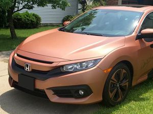 Honda Civic Punya Demi Lovato Cari Garasi yang Baru Honda Civic Punya Demi Lovato Cari Garasi yang Baru