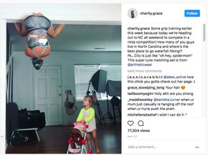 Lincahnya Spider-Mom, Bergelantungan Sambil Gendong Anak