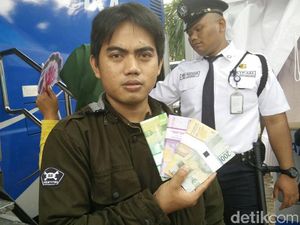 Ini Syarat Tukar Uang Receh di Monas