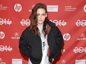 Foto: 15 Gaya Tomboy dan Sporty Kristen Stewart