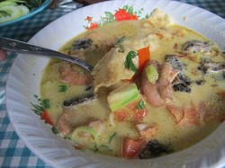 Gurih Hangat Soto Betawi dengan Isian Lengkap Ada di 4 Tempat Ini