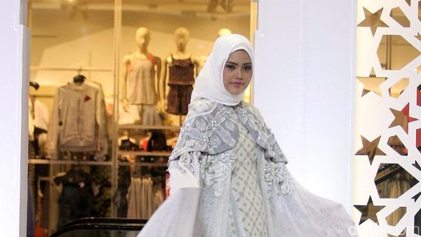 Foto: Koleksi Ayu Diah Andari dan Nuniek Rahmat