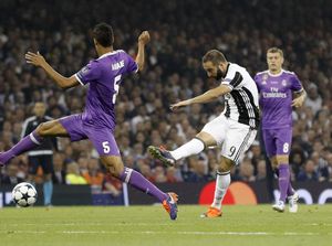 Juventus Mengecewakan di Final Liga Champions, tapi Higuain yang Paling Buruk