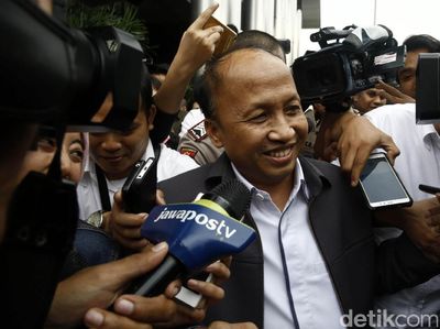 Sekjen Kemendes Diperiksa KPK
