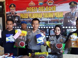 Polisi Amankan Bahan Pangan Ilegal Siap Edar