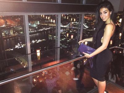 Melongok Instagram Georgina, Si Seksi Pacar Ronaldo