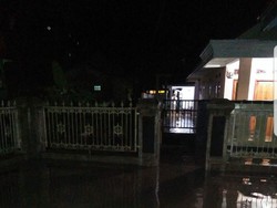 Sungai Ciharashas Meluap, Banjir Rendam Permukiman Warga di Cianjur