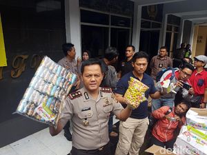 Pria di Sukabumi Kemas Ulang Permen Karet Kedaluwarsa