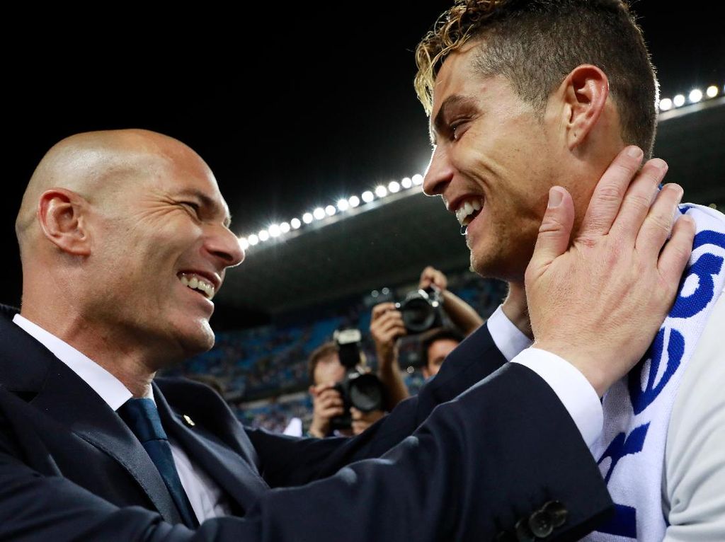 Ronaldo Jadi Pemicu Kepergian Zidane dari Madrid Ronaldo Jadi Pemicu Kepergian Zidane dari Madrid