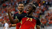 Bertanding di Heysel Stadium, Brussels, Selasa (6/6/2017) dinihari WIB, Batshuayi membuka keunggulan Belgia pada menit ke-25.Reuters/Francois Lenoir.
