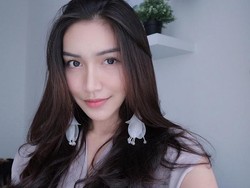 Melody Prima Berhijab, Dapat Pujian Makin Cantik