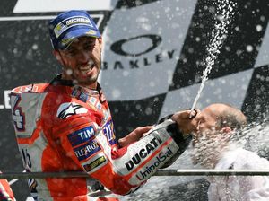 Rossi: Dovizioso Jadi Bukti Pebalap Muda Harus Diberi Waktu