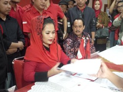 Bertepatan Hari Lahir Sukarno, Puti Guntur Daftar Pilgub Jabar