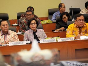 Sri Mulyani Cs dan DPR Sepakati Ekonomi 2018 Tumbuh 5,2-5,6% Sri Mulyani Cs dan DPR Sepakati Ekonomi 2018 Tumbuh 5,2-5,6%