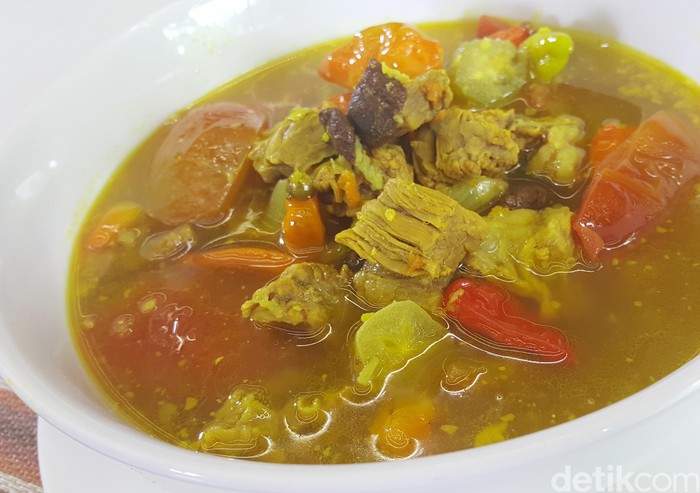 Menu Harian Ramadhan Ke-22: Slurp! Gurihnya Soto Jerat Dan Daging Untuk Berbuka Dan Sahur