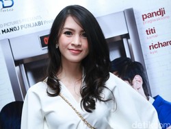 Beda Selera, Donita dan Adi Nugroho Punya Menu Khusus Saat Sahur