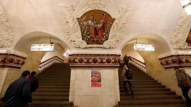Wujud Megah Stasiun Kereta Terindah di Rusia