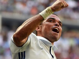 Pepe Resmi Bergabung dengan Besiktas Pepe Resmi Bergabung dengan Besiktas