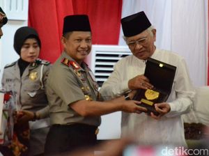 Kapolri Temui Gus Mus di Rembang Jateng