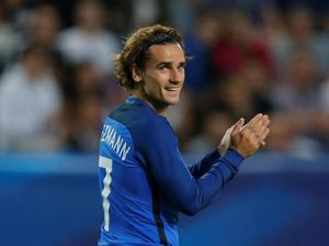 Botak Bukan Gaya Griezmann