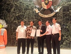 Beri Bantuan, Djarot Ingatkan Petugas AJIB Harus On Time