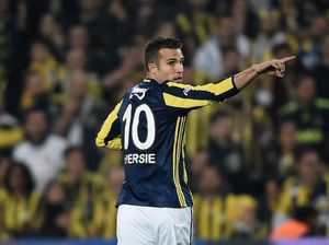 Tanda Tanya soal Masa Depan Van Persie