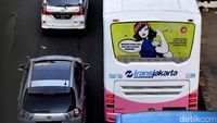 Kampanye Anti Rokok di Bus TransJakarta