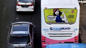 Kampanye Anti Rokok di Bus TransJakarta