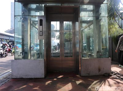 Lift Rusak di Halte Tosari dan Sarinah Tak Kunjung Diperbaiki