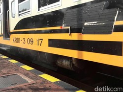 Mesin KA Prameks Berasap, Seluruh Penumpang Diturunkan di Klaten