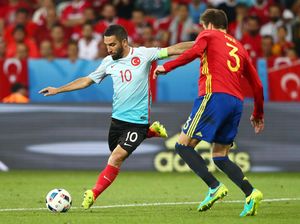 Arda Turan Pensiun dari Timnas Usai Ribut-Ribut dengan Jurnalis