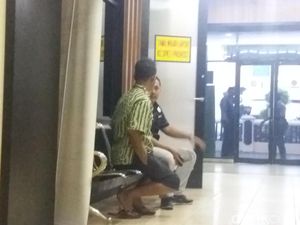 Polisi Terima Rekam Medis Vionina yang Nyaris Bugil Polisi Terima Rekam Medis Vionina yang Nyaris Bugil