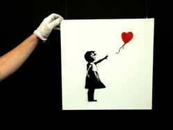 Netizen Kecam Aksi Banksy Terlibat Pemilu Inggris