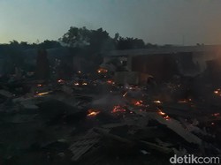Korsleting Listrik Penyebab 100 Kios Pasar Pasrepan Ludes Terbakar