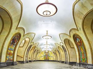 Cantiknya Stasiun Kereta Bawah Tanah Rusia