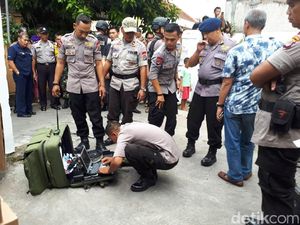 Gegana Polda DIY Sterilkan Lokasi Penemuan Benda Mencurigakan