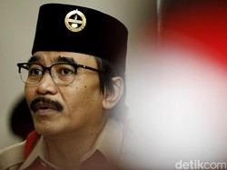 Temui Jokowi, Adhyaksa Dault akan Klarifikasi soal HTI