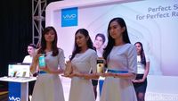 Lebih Dekat dengan Vivo V5s Pure White