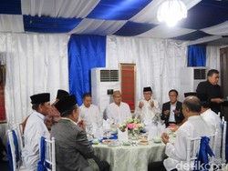 Sandiaga Hadiri Buka Bersama ICMI di Rumah Zukifli Hasan