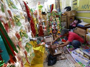 BBPOM Bandung Masih Temukan Puluhan Parcel Tidak Memenuhi Syarat BBPOM Bandung Masih Temukan Puluhan Parcel Tidak Memenuhi Syarat