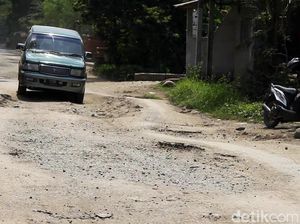 Jelang Mudik, Jalur Alternatif di Brebes Rusak Parah Jelang Mudik, Jalur Alternatif di Brebes Rusak Parah