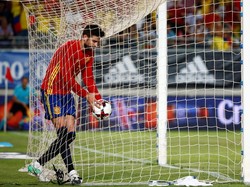 Lagi, Pique Disoraki Saat Bela Timnas Spanyol