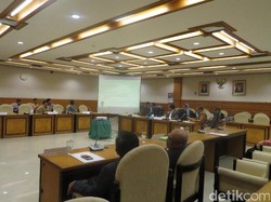 Pansus DPR Sepakat Saksi dari Parpol Dilatih Bawaslu