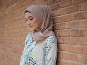 Tips Padu Padan Jilbab Nude Ala Selebgram