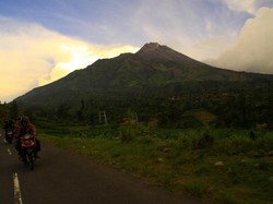Legenda Asal-usul Gunung Merapi, Diciptakan untuk Menyeimbangkan Pulau Jawa